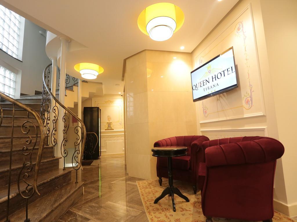 Hotel Queen Selitë e Vogël Buitenkant foto